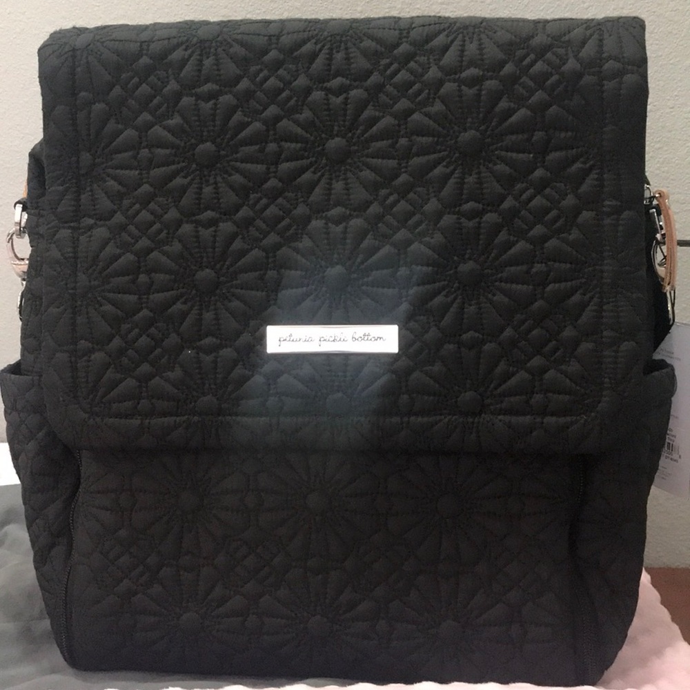 NWT Petunia Pickle Bottom Boxy Bedford Avenue